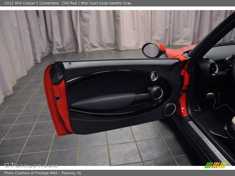 Chili Red / Mini Yours Soda Satellite Gray 2012 Mini Cooper S Convertible