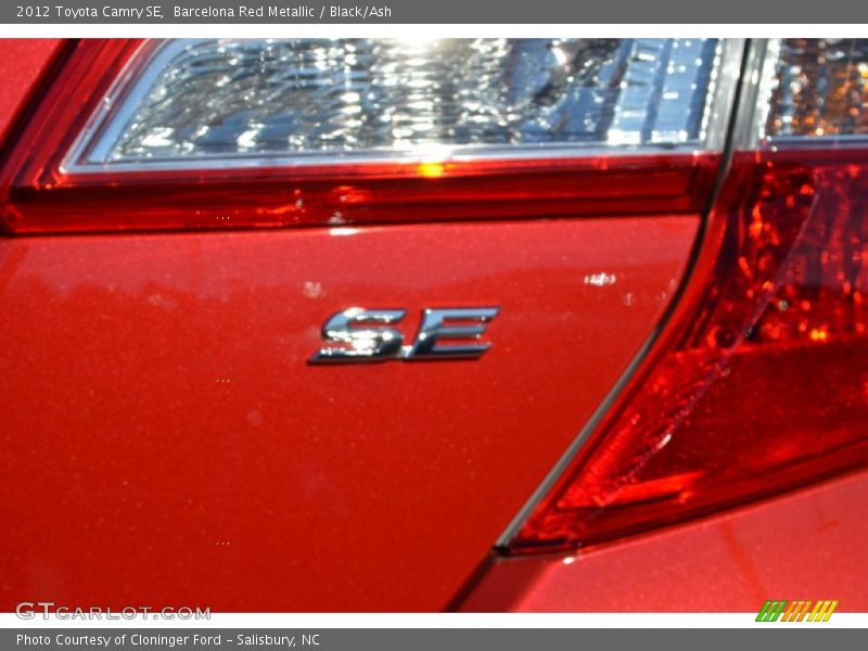 Barcelona Red Metallic / Black/Ash 2012 Toyota Camry SE