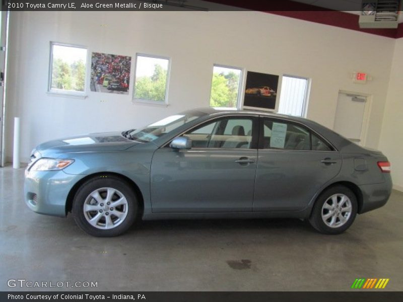 Aloe Green Metallic / Bisque 2010 Toyota Camry LE