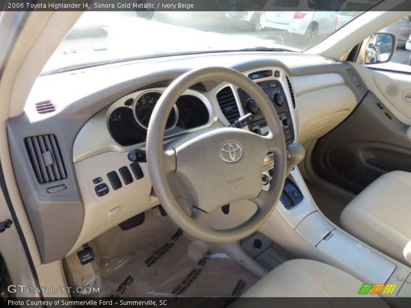 Sonora Gold Metallic / Ivory Beige 2006 Toyota Highlander I4