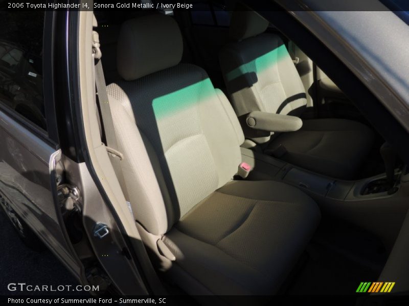 Sonora Gold Metallic / Ivory Beige 2006 Toyota Highlander I4
