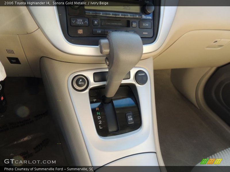 Sonora Gold Metallic / Ivory Beige 2006 Toyota Highlander I4
