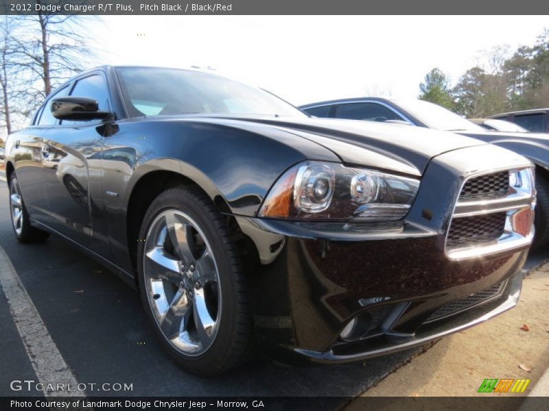 Pitch Black / Black/Red 2012 Dodge Charger R/T Plus