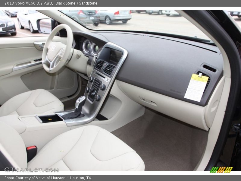  2013 XC60 3.2 AWD Sandstone Interior