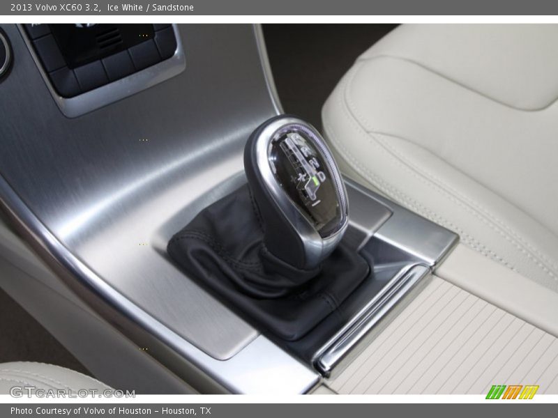 Ice White / Sandstone 2013 Volvo XC60 3.2