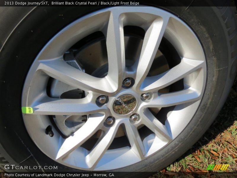 Brilliant Black Crystal Pearl / Black/Light Frost Beige 2013 Dodge Journey SXT