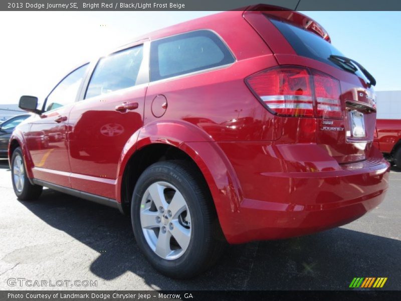Bright Red / Black/Light Frost Beige 2013 Dodge Journey SE