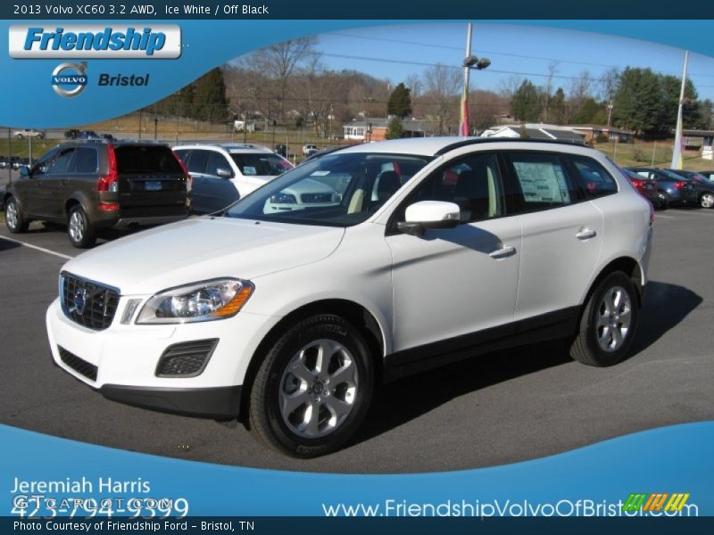 Ice White / Off Black 2013 Volvo XC60 3.2 AWD