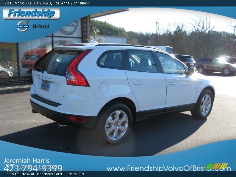 Ice White / Off Black 2013 Volvo XC60 3.2 AWD
