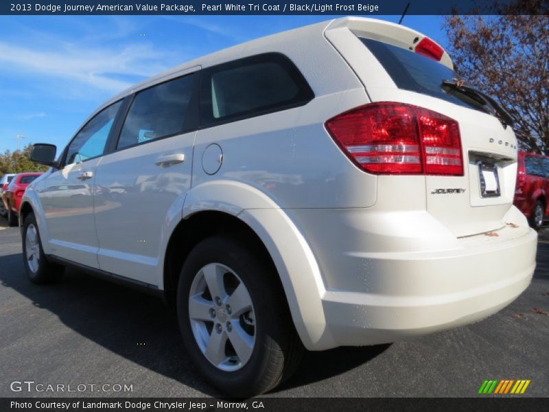 Pearl White Tri Coat / Black/Light Frost Beige 2013 Dodge Journey American Value Package