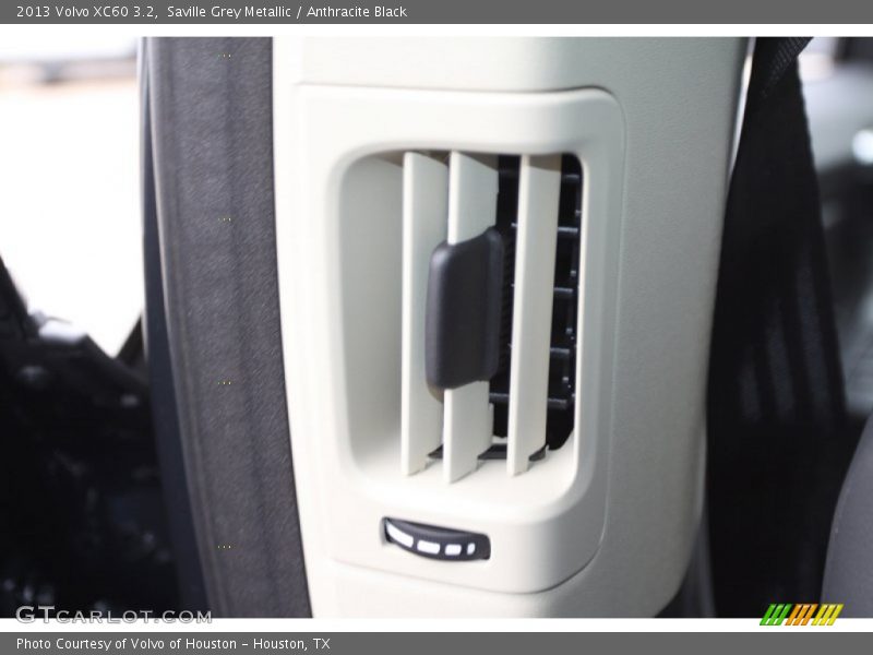 Saville Grey Metallic / Anthracite Black 2013 Volvo XC60 3.2