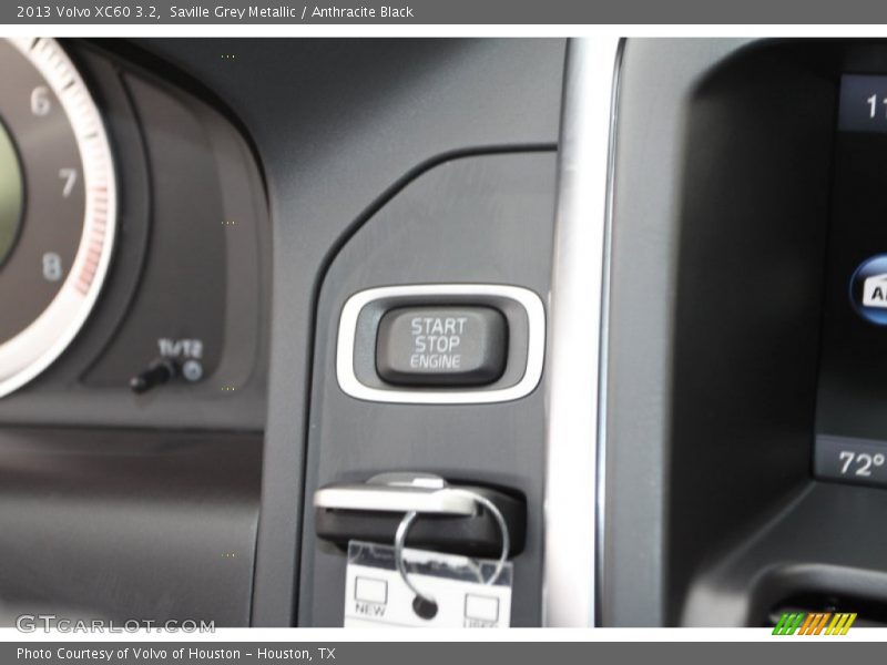 Saville Grey Metallic / Anthracite Black 2013 Volvo XC60 3.2