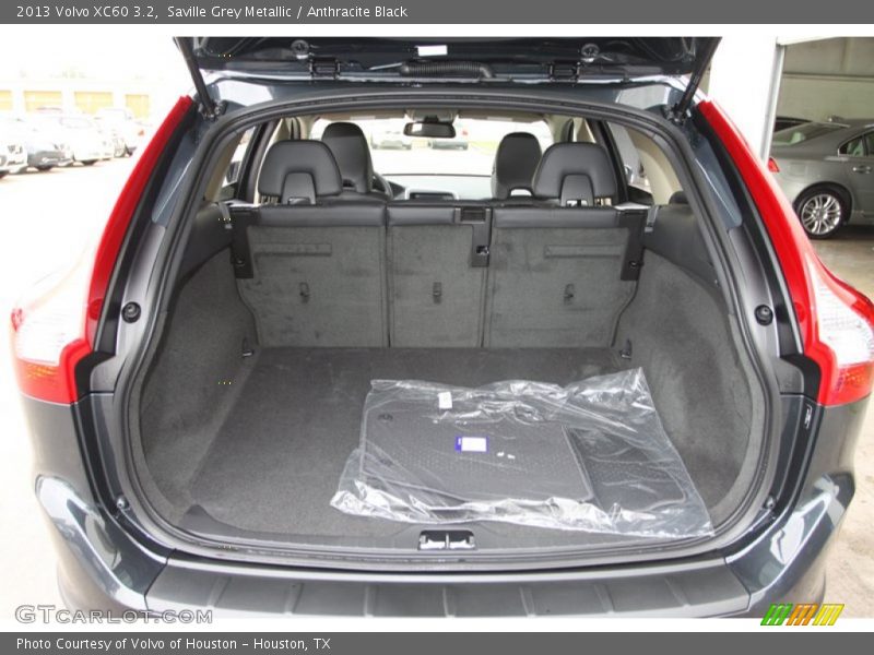 Saville Grey Metallic / Anthracite Black 2013 Volvo XC60 3.2