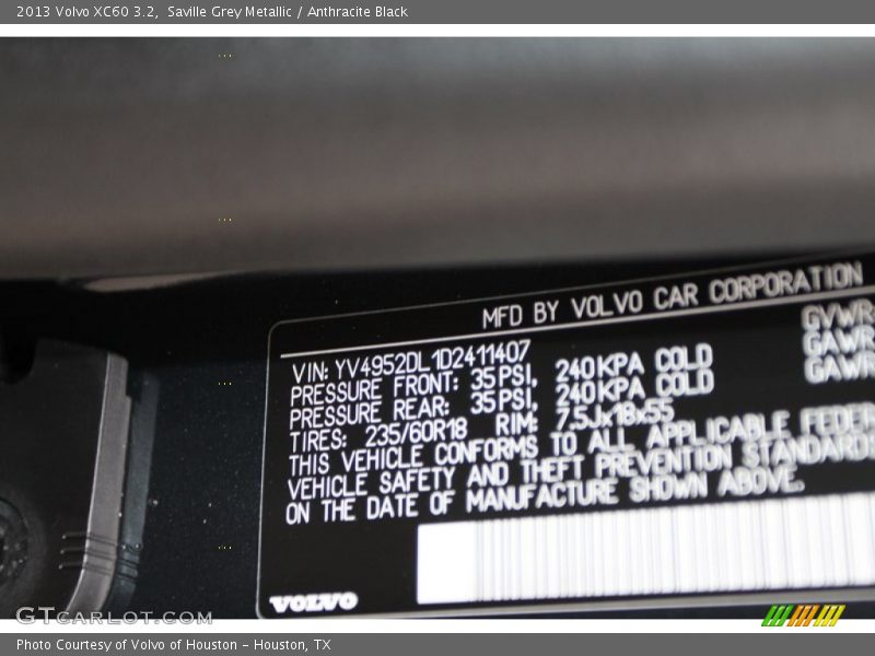 Saville Grey Metallic / Anthracite Black 2013 Volvo XC60 3.2