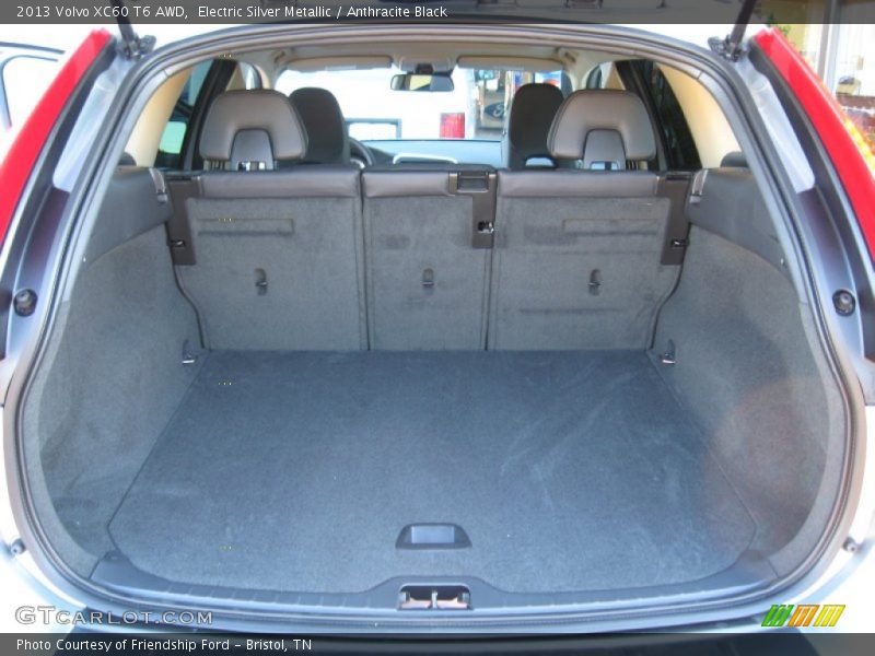 Electric Silver Metallic / Anthracite Black 2013 Volvo XC60 T6 AWD