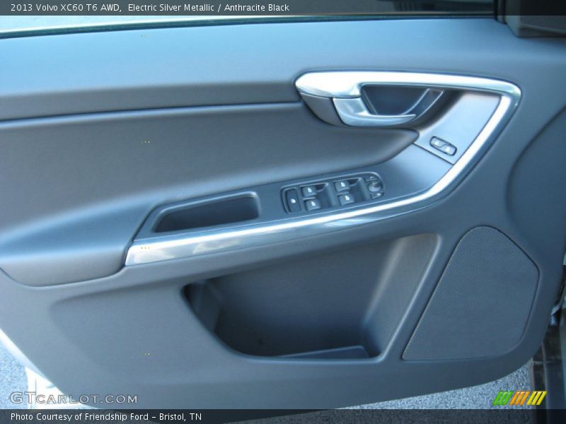 Electric Silver Metallic / Anthracite Black 2013 Volvo XC60 T6 AWD