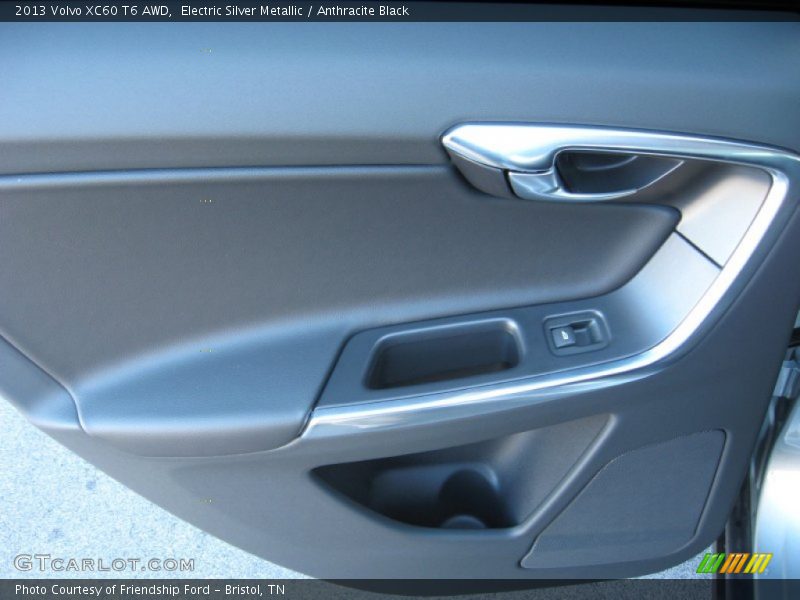 Electric Silver Metallic / Anthracite Black 2013 Volvo XC60 T6 AWD
