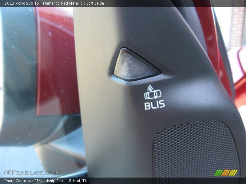 Flamenco Red Metallic / Soft Beige 2013 Volvo S60 T5