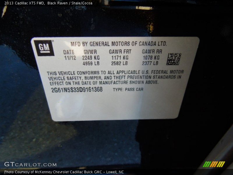 Black Raven / Shale/Cocoa 2013 Cadillac XTS FWD