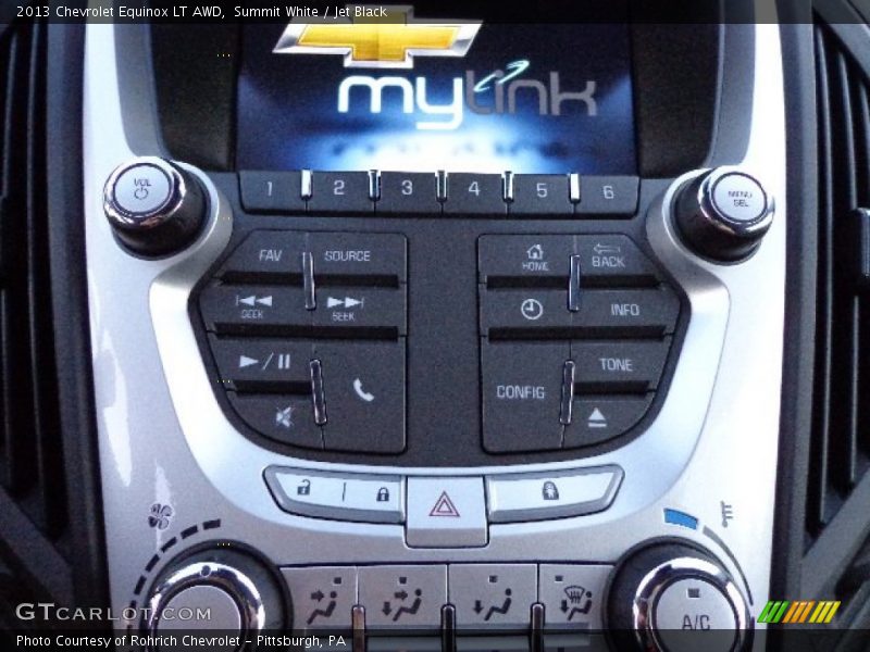 Summit White / Jet Black 2013 Chevrolet Equinox LT AWD