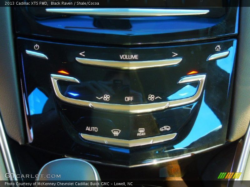 Black Raven / Shale/Cocoa 2013 Cadillac XTS FWD