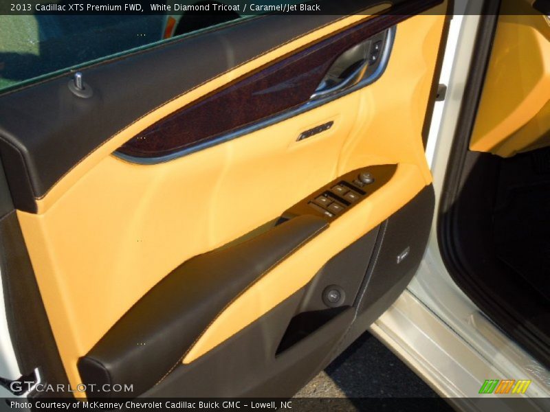White Diamond Tricoat / Caramel/Jet Black 2013 Cadillac XTS Premium FWD