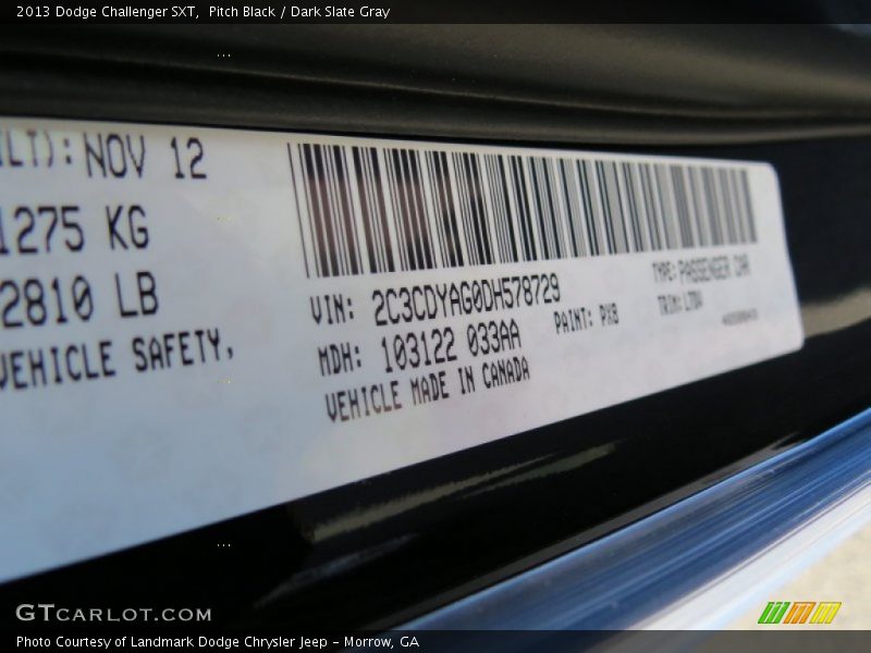 Pitch Black / Dark Slate Gray 2013 Dodge Challenger SXT