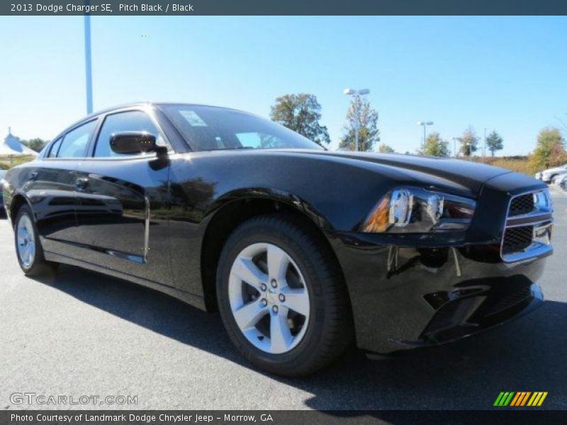 Pitch Black / Black 2013 Dodge Charger SE