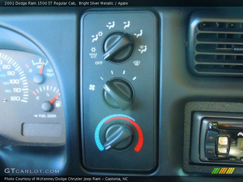 Bright Silver Metallic / Agate 2001 Dodge Ram 1500 ST Regular Cab