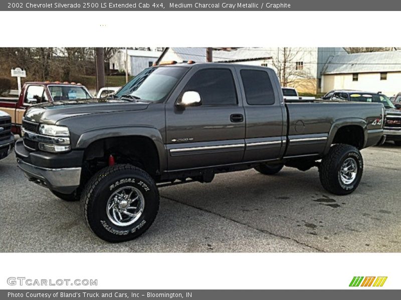 Medium Charcoal Gray Metallic / Graphite 2002 Chevrolet Silverado 2500 LS Extended Cab 4x4