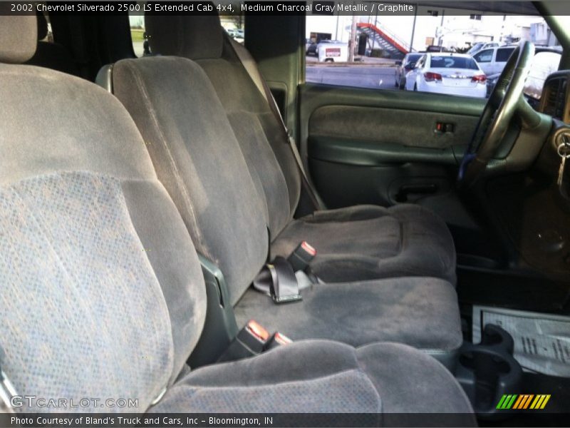 Medium Charcoal Gray Metallic / Graphite 2002 Chevrolet Silverado 2500 LS Extended Cab 4x4