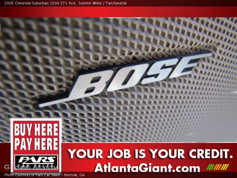 Summit White / Tan/Neutral 2005 Chevrolet Suburban 1500 Z71 4x4