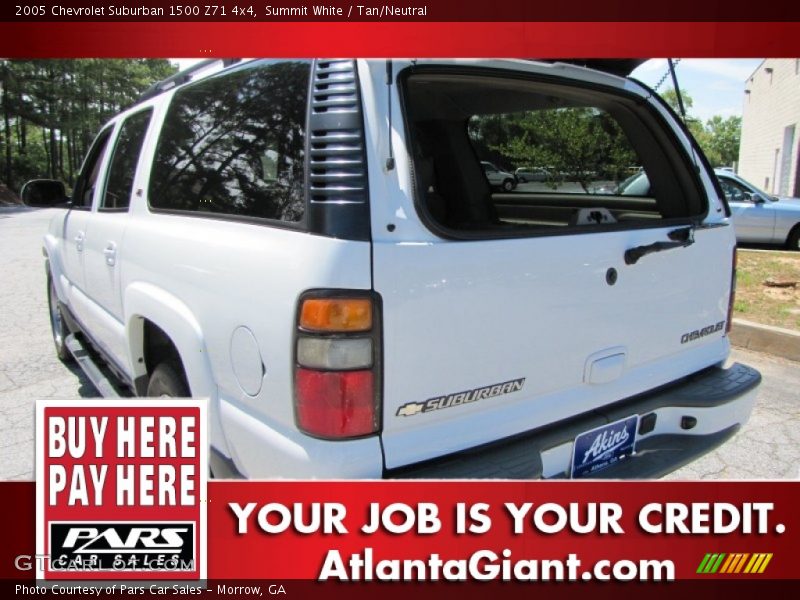Summit White / Tan/Neutral 2005 Chevrolet Suburban 1500 Z71 4x4