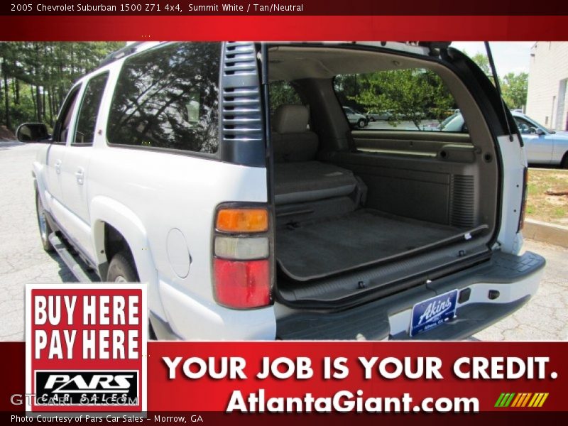 Summit White / Tan/Neutral 2005 Chevrolet Suburban 1500 Z71 4x4