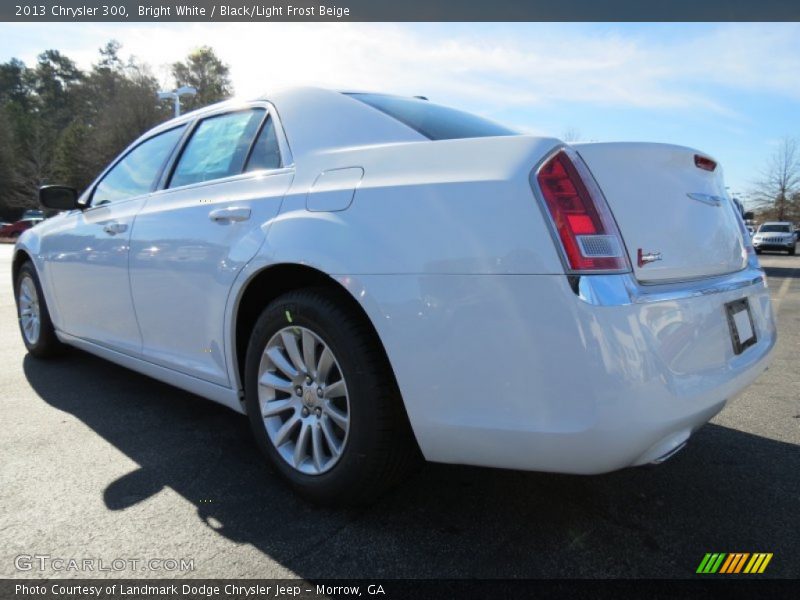 Bright White / Black/Light Frost Beige 2013 Chrysler 300