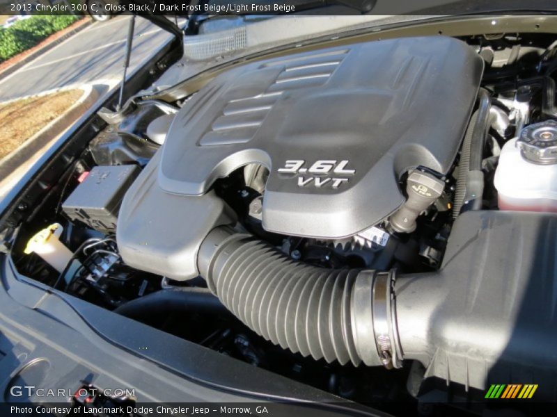 Gloss Black / Dark Frost Beige/Light Frost Beige 2013 Chrysler 300 C