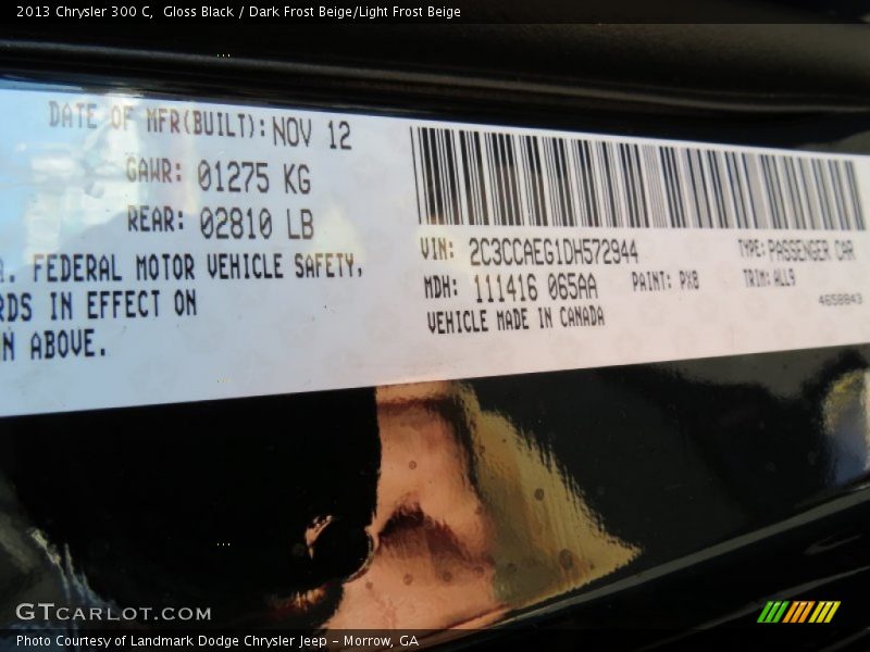 Gloss Black / Dark Frost Beige/Light Frost Beige 2013 Chrysler 300 C