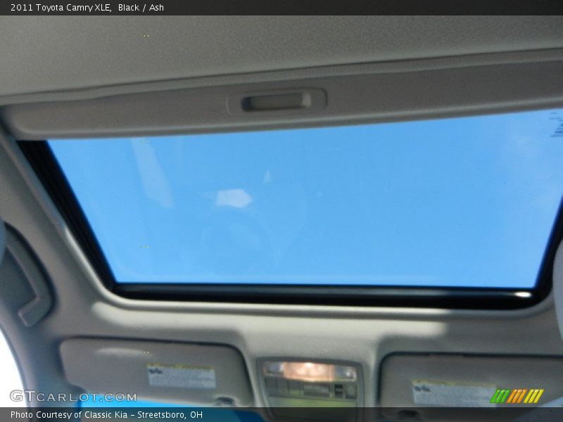 Black / Ash 2011 Toyota Camry XLE