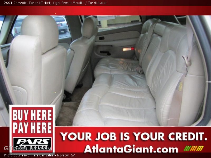 Light Pewter Metallic / Tan/Neutral 2001 Chevrolet Tahoe LT 4x4