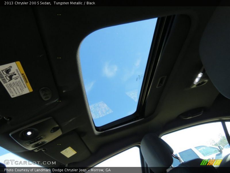 Tungsten Metallic / Black 2013 Chrysler 200 S Sedan