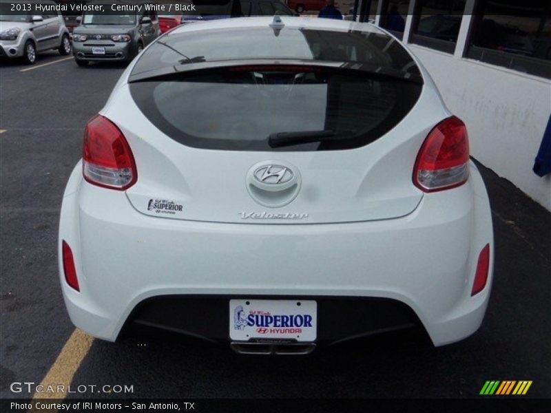 Century White / Black 2013 Hyundai Veloster