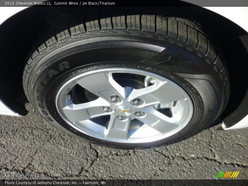 Summit White / Jet Black/Titanium 2013 Chevrolet Malibu LS