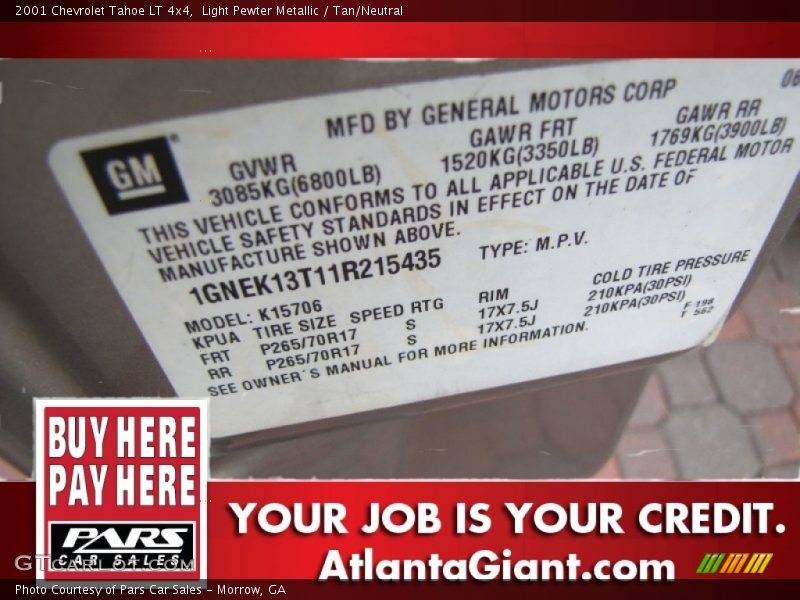 Light Pewter Metallic / Tan/Neutral 2001 Chevrolet Tahoe LT 4x4