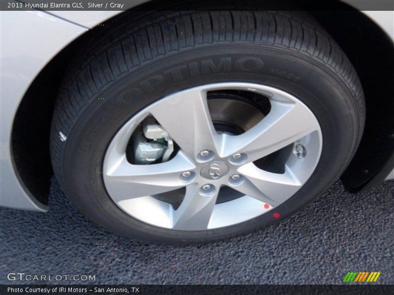 Silver / Gray 2013 Hyundai Elantra GLS