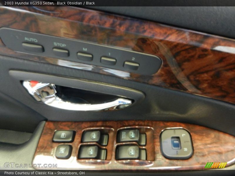Black Obsidian / Black 2003 Hyundai XG350 Sedan