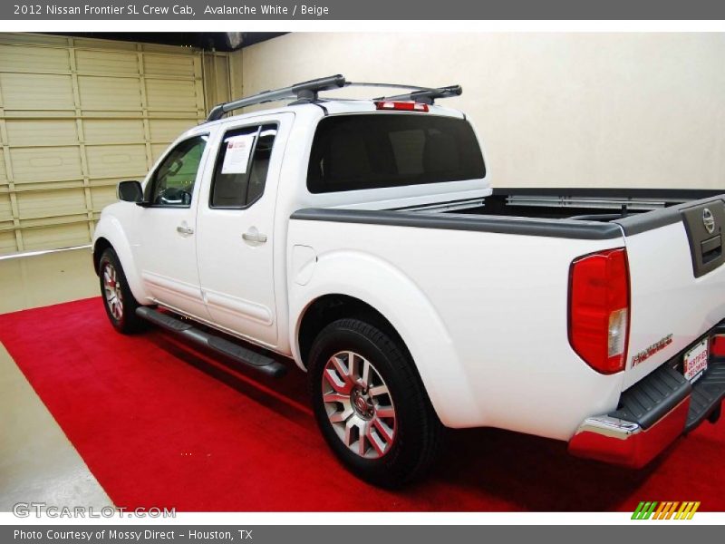 Avalanche White / Beige 2012 Nissan Frontier SL Crew Cab