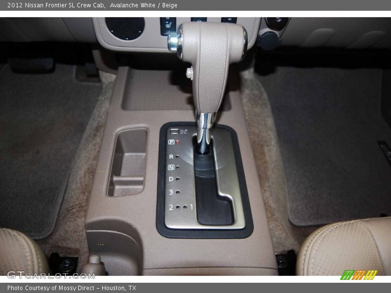 Avalanche White / Beige 2012 Nissan Frontier SL Crew Cab