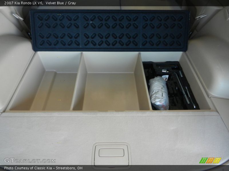 Velvet Blue / Gray 2007 Kia Rondo LX V6