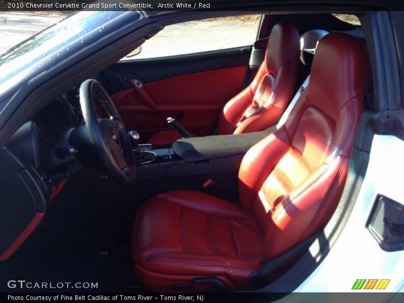 Arctic White / Red 2010 Chevrolet Corvette Grand Sport Convertible