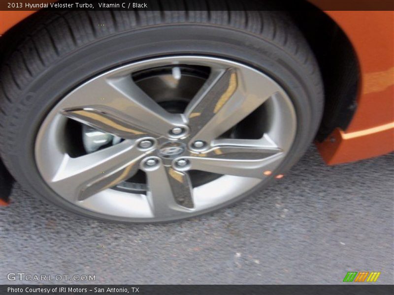 Vitamin C / Black 2013 Hyundai Veloster Turbo